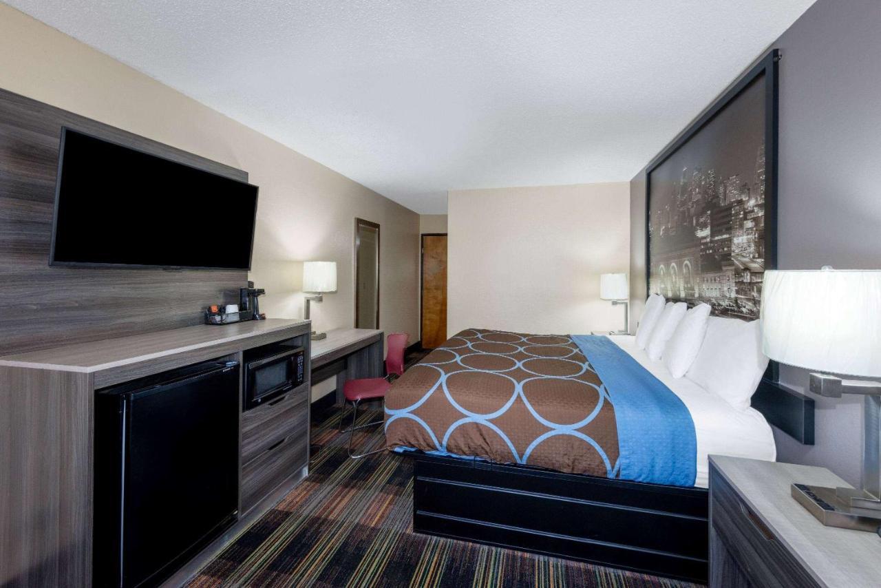 ซูเปอร์ 8 บาย วินด์แฮม แคนซัส ซิตี้ แอท แบร์รี โร้ด/แอร์พอร์ต Hotel แคนซัสซิตี ภายนอก รูปภาพ