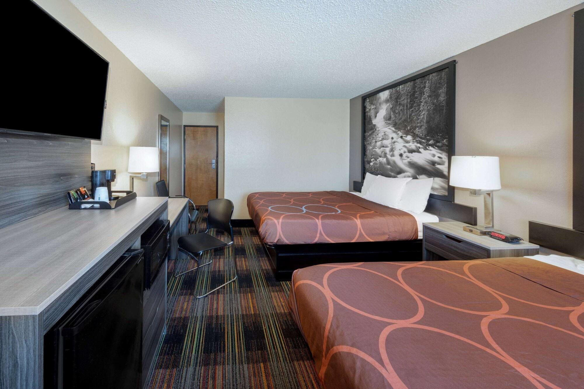 ซูเปอร์ 8 บาย วินด์แฮม แคนซัส ซิตี้ แอท แบร์รี โร้ด/แอร์พอร์ต Hotel แคนซัสซิตี ภายนอก รูปภาพ