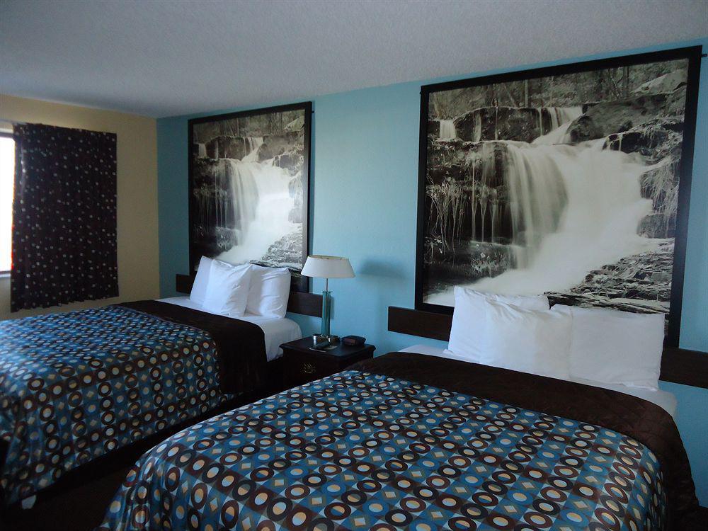 ซูเปอร์ 8 บาย วินด์แฮม แคนซัส ซิตี้ แอท แบร์รี โร้ด/แอร์พอร์ต Hotel แคนซัสซิตี ภายนอก รูปภาพ